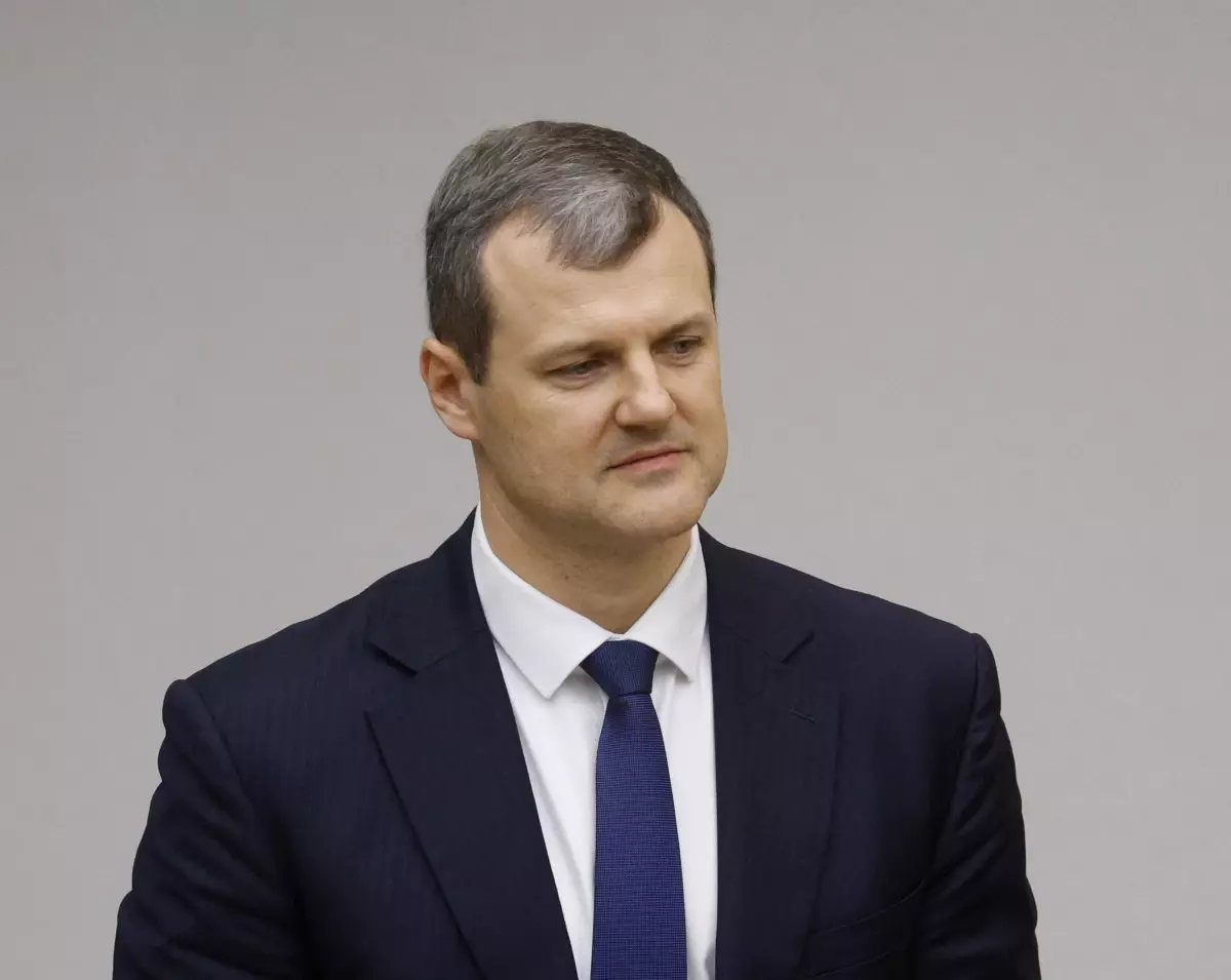 Litvanya Basbakani Gintautas Paluckas Istifa Etti
