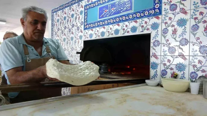 Malatyada Firincilar Kavurucu Sicaklarla Mucadele Ediyor