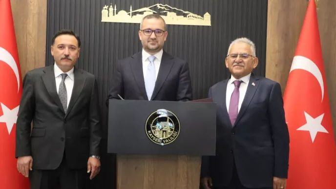 Merkez Bankasi Baskani Fatih Karahan Kayseride Ziyaretlerde Bulundu