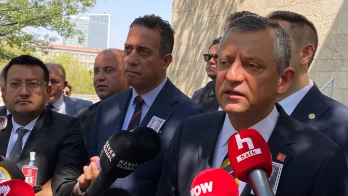 Ozgur Ozel Terorsuz Turkiye Komisyonu Anayasa Yapici Degil