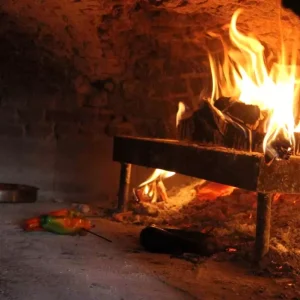 Sanliurfada Tas Firin Ustalari Kavurucu Sicaklikta Calismaya Devam Ediyor