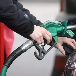Suruculer dikkat Benzin ve motorine zam geliyor