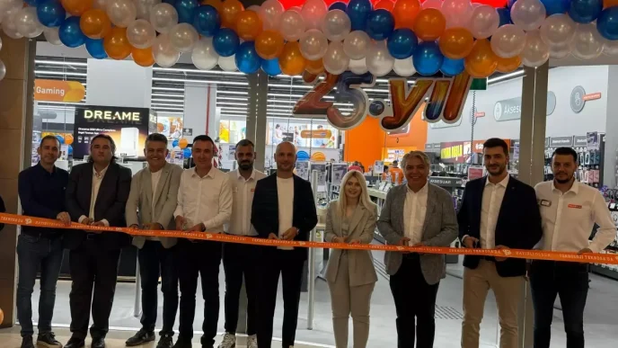 TEKNOSA Forum Erzurum AVMde Yeni Magaza Acti