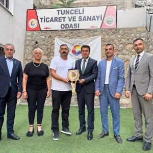 Tuncelinin Iksor Markali Munzur Bali Londrada Altin Madalya Kazandi