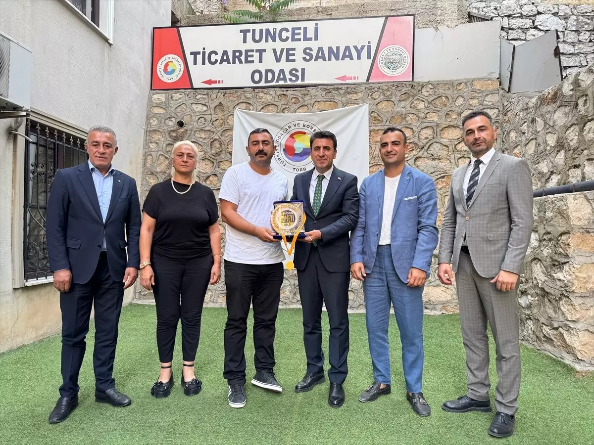 Tuncelinin Iksor Markali Munzur Bali Londrada Altin Madalya Kazandi