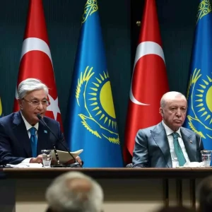 Turkiye ile Kazakistan Arasinda 20 Anlasma Imzalandi