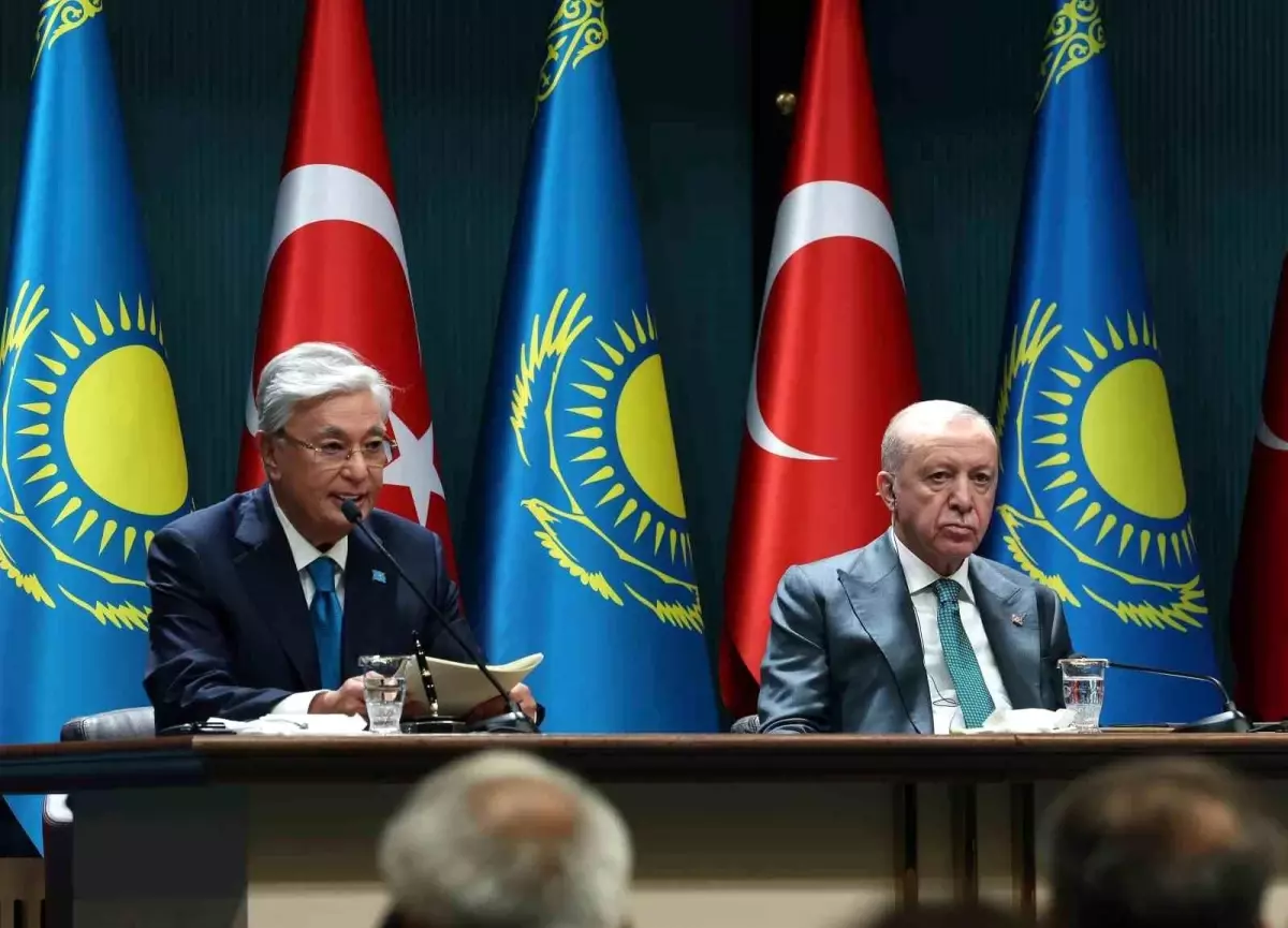 Turkiye ile Kazakistan Arasinda 20 Anlasma Imzalandi