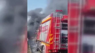UMRANIYE DUDULLUDA IETT OTOBUSU YANDI 3