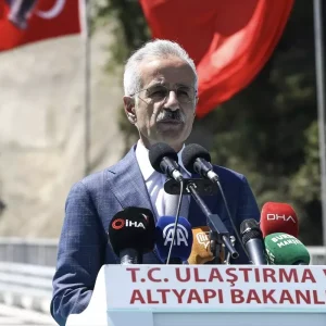 Ulastirma ve Altyapi Bakani Uraloglu Bursada Doganci Tunelinin acilis toreninde