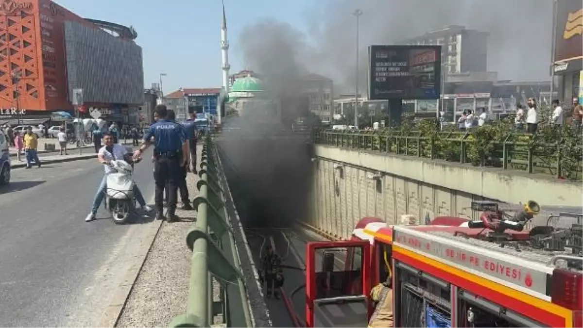 Umraniye Dudulluda IETT otobusu yandi 1