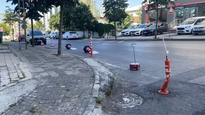 Umraniyede Silahli Saldiri Bir Kisi Bacagindan Vuruldu