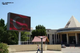 cumhurbaskani erdogan in bayrak cagrisina 18842307 1262 amp
