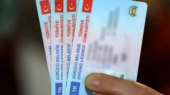 ehliyetini yenilemeyenlere 12 978 tl ceza son 18894381 6219 amp