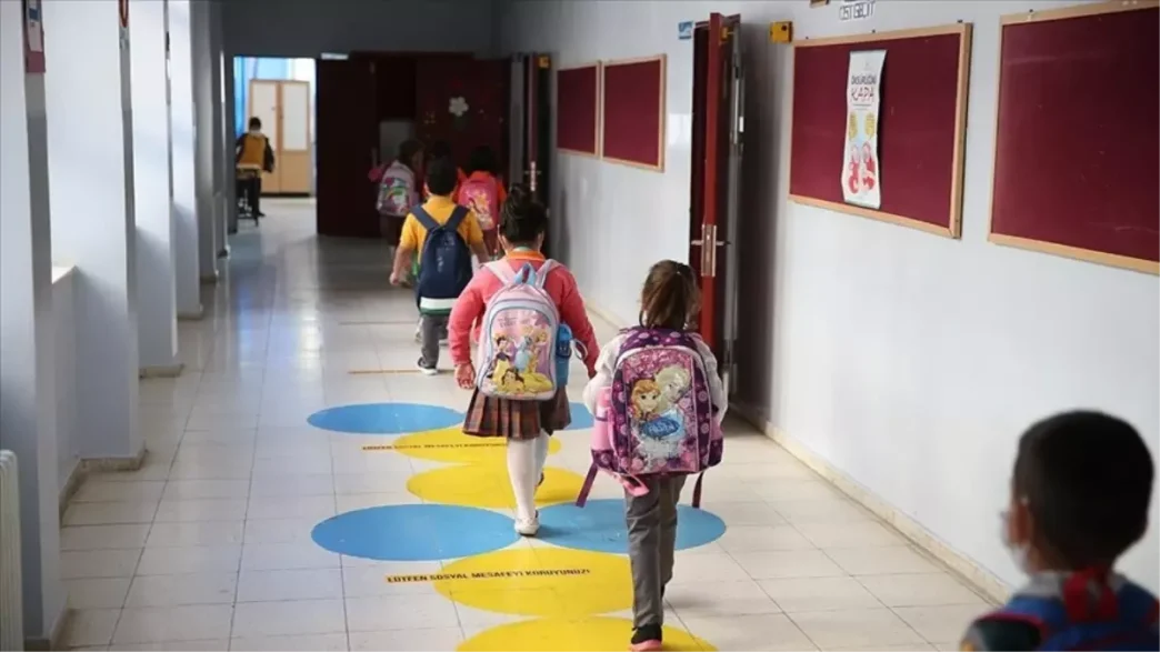 okullar ne zaman acilacak okullarin acilmasina 18901399 2126 amp