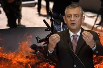 ozgur ozel den pkk nin silahlari imha etmesine 18839447 1878 amp