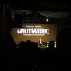 17 Agustos Marmara Depreminde hayatini kaybedenler Sakaryada anildi