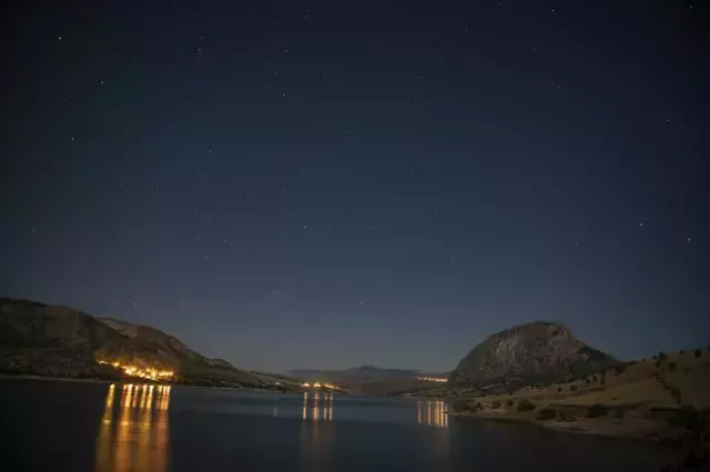 Perseid meteor yağmuru Türkiye semalarında büyüledi