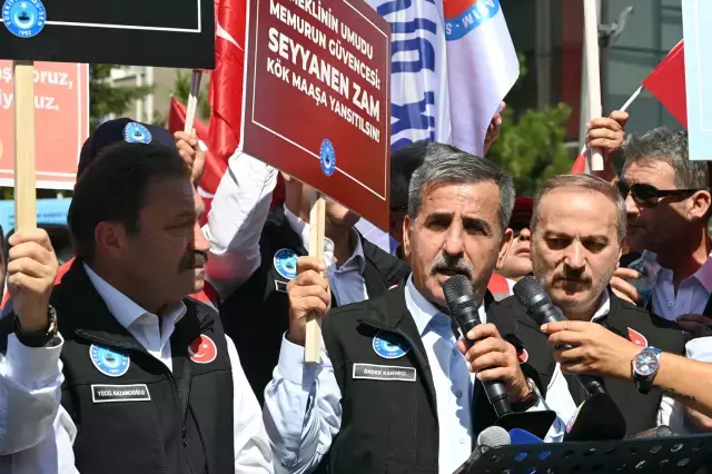 İş bırakan memurlar Hazine ve Maliye Bakanlığı'nın önünde: Alnını karışlarım