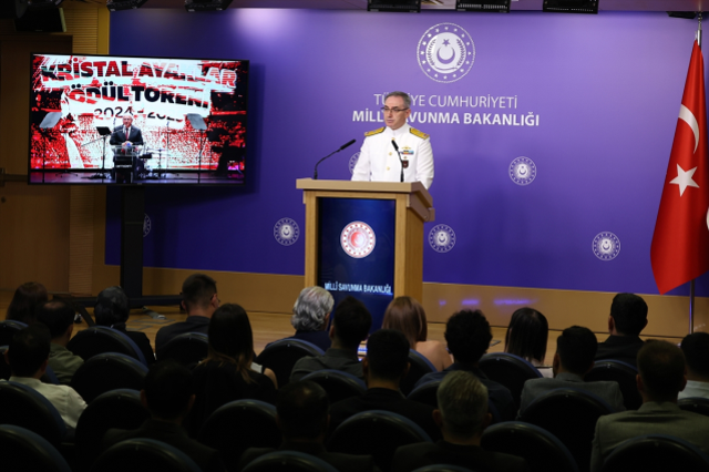 MSÜ Harp Okulları Mezuniyet Töreni ile ilgili iddialara MSB'den yanıt