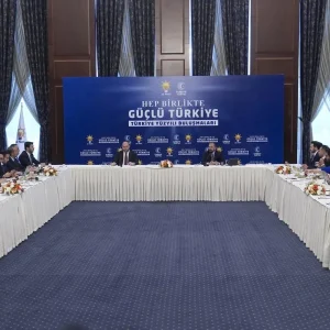 AK Partinin Turkiye Yuzyili bulusmalari 8 Agustosta basliyor