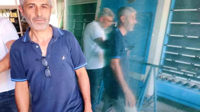 Adanada 5 Bin Liralik Cam Dolandiriciligi