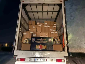 Adanada 7 Milyon Kacak Makaron Ele Gecirildi