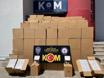 Adanada 79 Milyon Kacak Makaron Ele Gecirildi