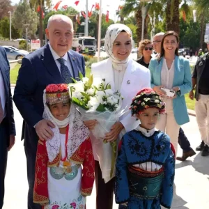 Aile ve Sosyal Hizmetler Bakani Goktas Denizlinin 2002 2025 verilerini paylasti