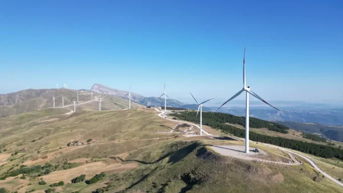 Akfen Yenilenebilir Enerji Denizli Ruzgar Santralinin Kapasite Artisini Tamamladi