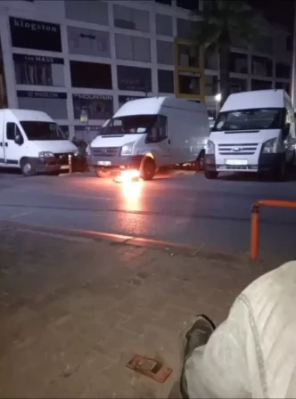 Alacak Kavgasi Eski Calisan Araclari Atese Verdi