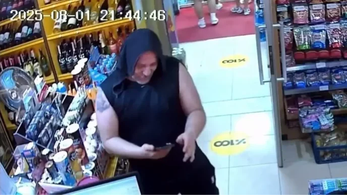 Alisveriste Kalp Krizi Geciren Kisi Hayatini Kaybetti