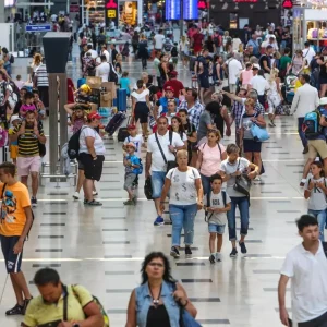 Antalyada Son Dakika Rezervasyonlari Artis Gosteriyor