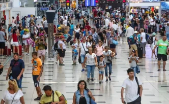 Antalyada Son Dakika Rezervasyonlari Artis Gosteriyor
