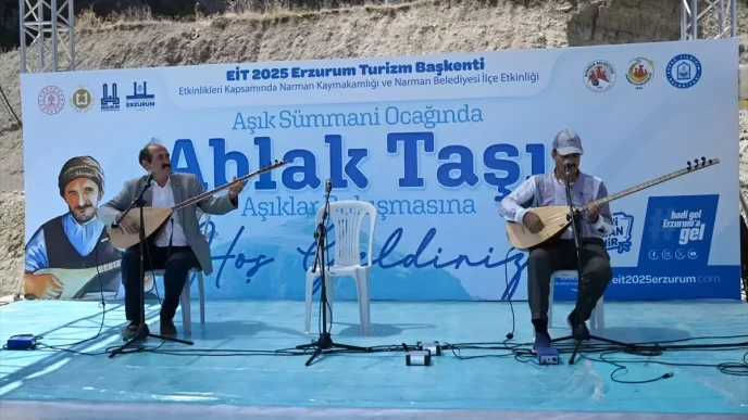 Asik Summani Anma Etkinligi Narmanda Gerceklestirildi