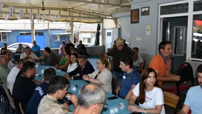 Aydinda Ciftcilerle Cuma Bulusmalari Yapildi
