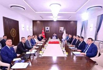 Aydinda Dar Gelirli Vatandaslar Icin Sosyal Konut Projeleri Toplantisi