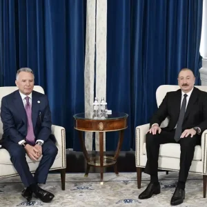 Azerbaycan Cumhurbaskani Aliyev ABD Enerji Temsilcisi ile Gorustu