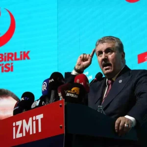 BBP lideri Destici Islam Isbirligi Teskilati yardimlarla harekete gecmeli Israil