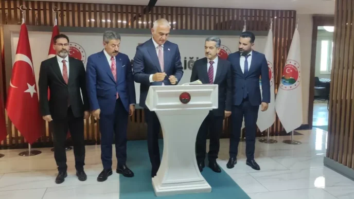 Bakan Ersoy Yil sonu hedefimiz olan 64 milyar dolarlik turizm