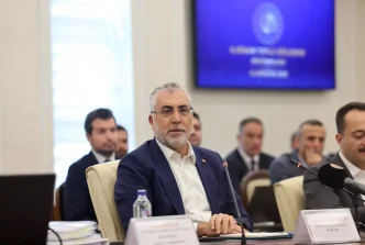 Bakan Isikhan Toplu Sozlesme Gorusmelerine Devam Edecek