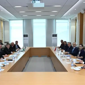 Bakan Uraloglu Turkmenistanda Ulastirma Isbirligi Icin Toplandi