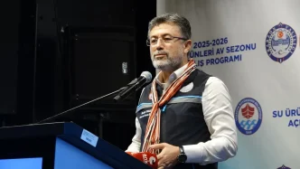 Bakan Yumakli Musilajdan olumsuz etkilenen balikcilarimiza destek saglayacagiz