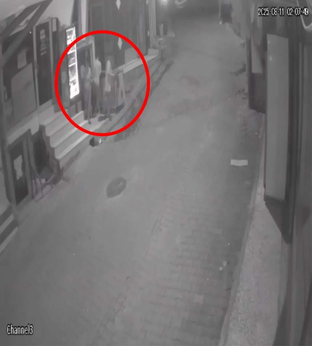 Batmanda Dondurma Hirsizligi Guvenlik Kamerasinda Anbean Goruntulendi