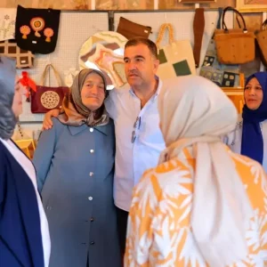 Bayburt Valisi Eldivan Usta Ogreticilerin Eserlerini Inceledi
