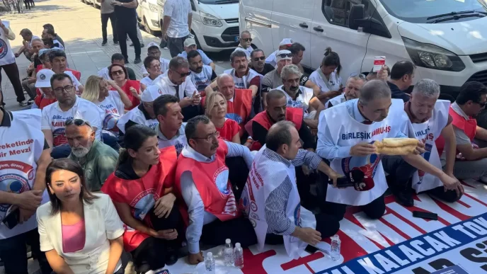 Birlesik Kamu Is Uyeleri Toplu Sozlesme Talepleri Icin Eylemde