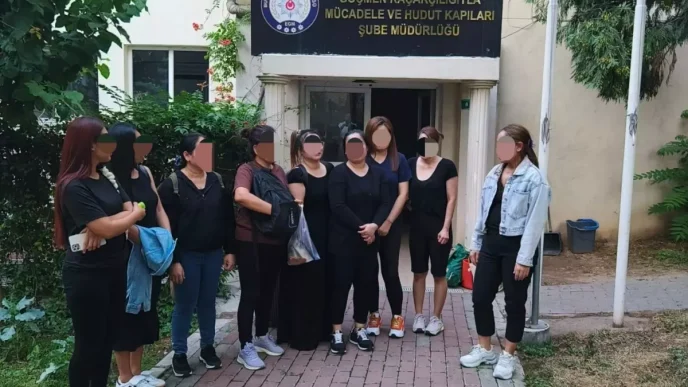 Bursada Yabanci Uyruklu Kadinlara Yonelik Operasyon 9 Kisi Yakalandi