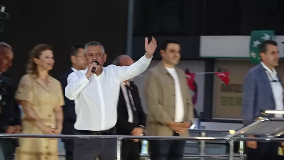CHP Genel Baskani Ozgur Ozelden Aksarayda Kapsamli Miting