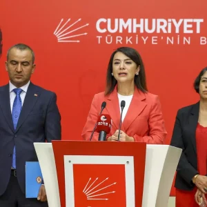 CHPden Emek Kursusu Hamlesi Emegin Sesi Yukseliyor