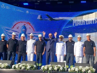 Cumhurbaskani Erdogan Teknofest gencligi bentleri tek tek yikarak dolu dizgin