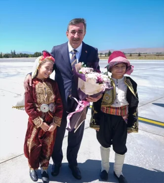 Cumhurbaskani Yardimcisi Yilmaz AK Parti Konya Il Baskanliginda konustu Aciklamasi